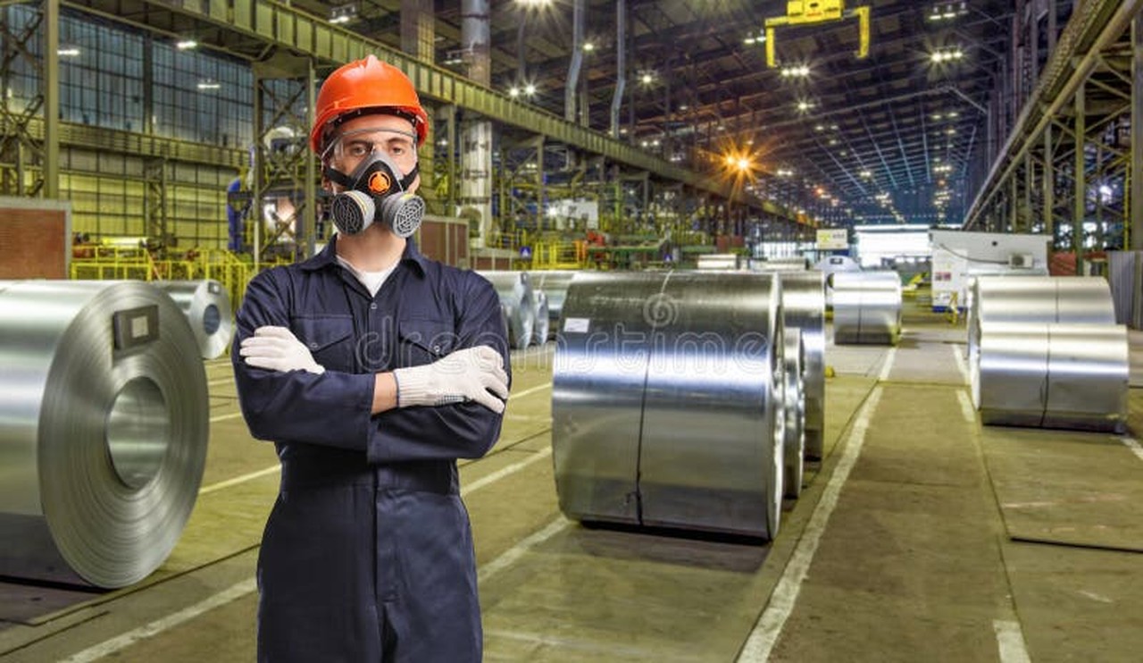 Manufacturing & Engineering workwear from Titan